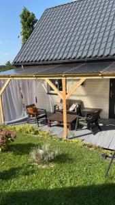 Mały biały domek Wadowice SPA jacuzzi sauna Gorzen blisko Wadowic