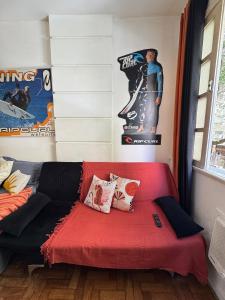 2 Quartos a 300 Metros da Praia Posto 4 LM129-105