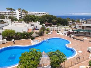 1 Bedroom Apartment Sea Views