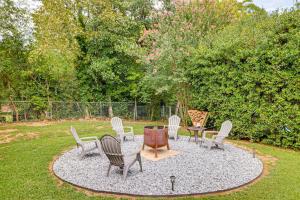 Families Welcome, Fenced Yard Inviting Greer Home