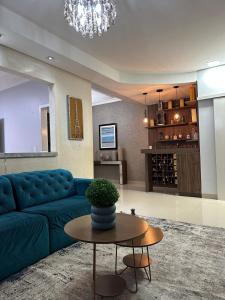 Apartamento localizado no centro da cidade