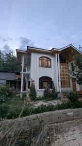 Beigh Gest home