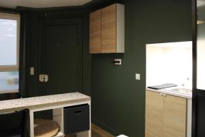 Studio 2 steps from the Musée Grévin