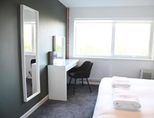 3-Bed in Desirable Mapperley Park Near City Centre