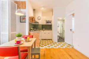 Alfama Light and Cozy, an Historic Lisbon Flat