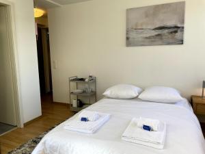 Charming Riverside Studio - Stork 41