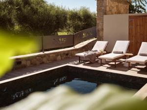 Ilision - Contemporary Living Residences