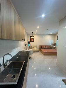 Top apartment