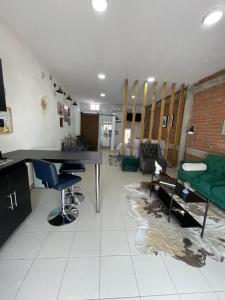 Loft cerca de todo con cochera