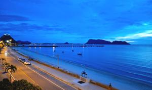 Jungle Cafe and Guesthouse