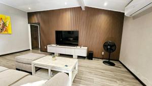 Blue Donkey - Saint Kitts - Unrated properties in Paramaribo