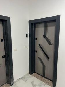 Modern Apartment-5 Min to Beach
