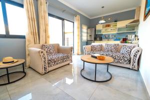 Paradise by the Sea with Infinity Pool