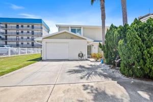 Oceanside Village C1