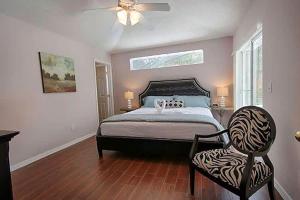 Poolside Vacation Home in Kissimmee Near Disney