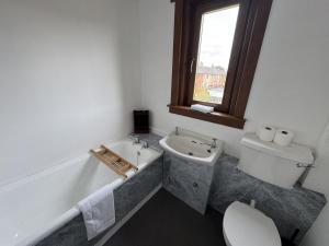 Sea Road Retreat - Great for contractors