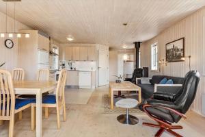 LL205-Humble-Piledybet-52-B