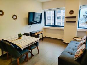 Apart Lafayette 02 2BE 2BA 1parking