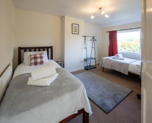 Contractor & Group-3Bedrooms- By Fab Accommodation