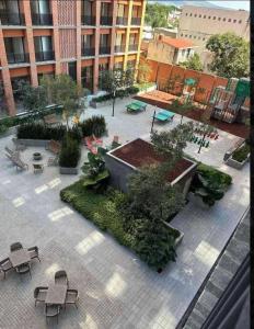 Yu Country GDL 1parking 2BR 2BA