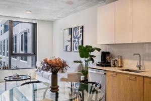 Modern Luxury Private at Miami by Unique Stays