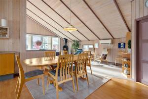 C11002-Hemmet-Kosigvaenget-98