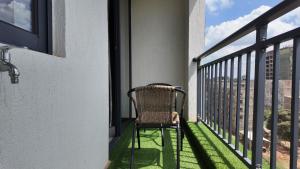 Ruaka convertible apartment with a pool