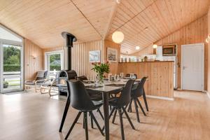 C11673-Hemmet-Horsfold-22