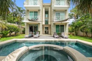 Steps to Beach Condo with Pool