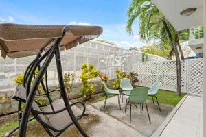 Steps to Beach Condo with Pool