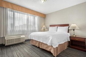 Best Western Plus Suites Downtown Calgary