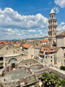 Diocletian Tower - Bella Vista & Palazzo