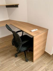 Feel at home 12 minutes from the airport