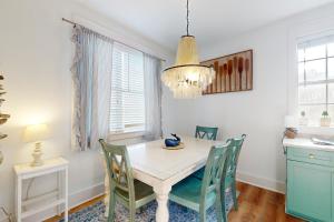 Bungalows at Seagrove 128