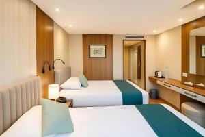 Five Star Deluxe River Kruz from Aswan to Luxor 3 Nights