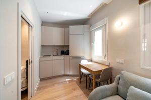 Y29- New Apartment Madrid Rio