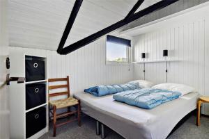 C11181-Hemmet-Tues-Drowt-13