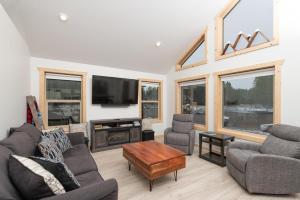 The Alpine Cabin