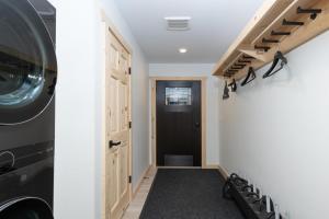The Alpine Cabin