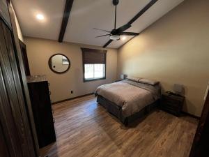 Whispering Pines Cabin