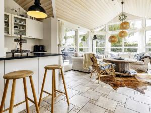 6 person holiday home in Væggerløse-By Traum