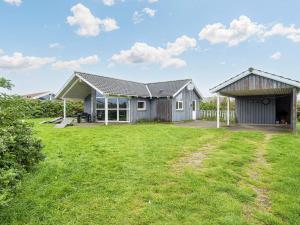 6 person holiday home in Harboøre-By Traum