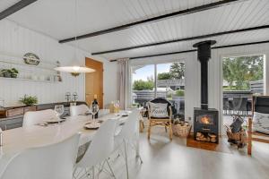 C11659-Hemmet-Horsfold-42