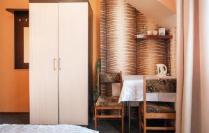 Nice Apartment In Jastrzebia Gora With Sauna