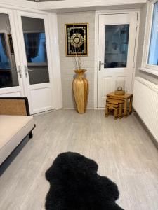 Modern 4-Bed Family Home in Solihull