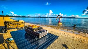 Airbndで高評価 天然ビーチ徒歩1分人気の新築貸切Villa