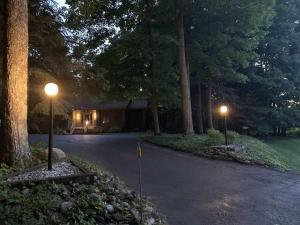 New Fall Golf and Colors accommodates 10