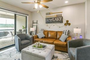 Table Rock Lake Retreat Steps to Water and Pools!