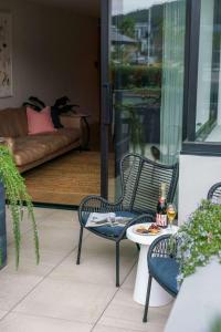 Waterside Luxe - Marina Terrace