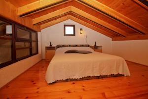 Apartments with parking space Punat, Krk - 24847